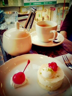 �y���������`