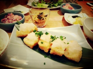 ��H������