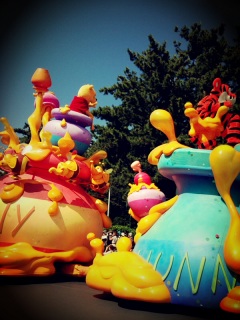 �f�B�Y�j�[�����h