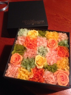 �����j��